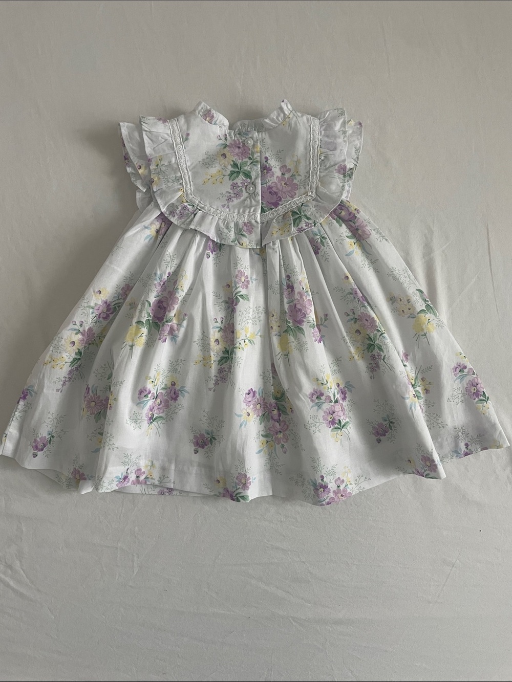 Janie and Jack White Floral Ruffle dress w/ Lavender & Yellow Blooms 6-12m (NWT) - Picture 5 of 7